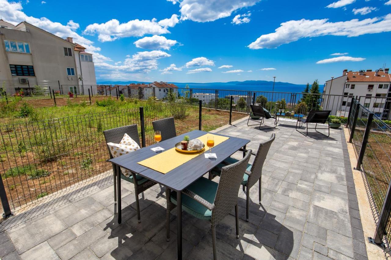 Seaview Apartment „Megan“ With Sunny Terrace Кастав Экстерьер фото